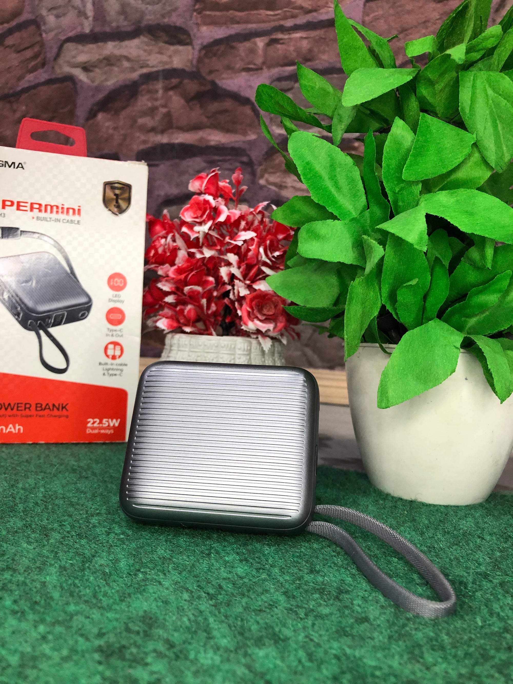 Sigma Super Mini M3 Power Bank – 10000mAh Portable Fast Charger